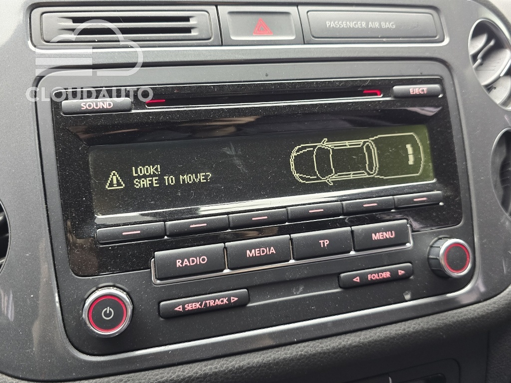 2015 Volkswagen Tiguan 2.0 TDI - Image 17