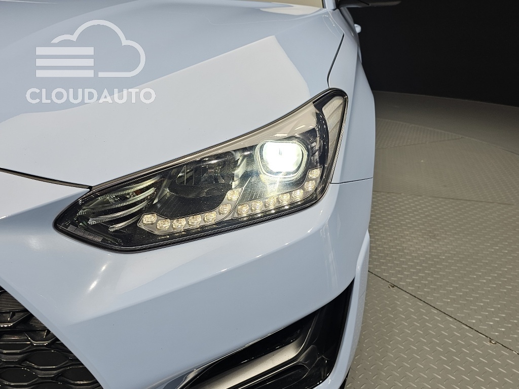 2019 Hyundai Veloster 2.0 N - Image 22
