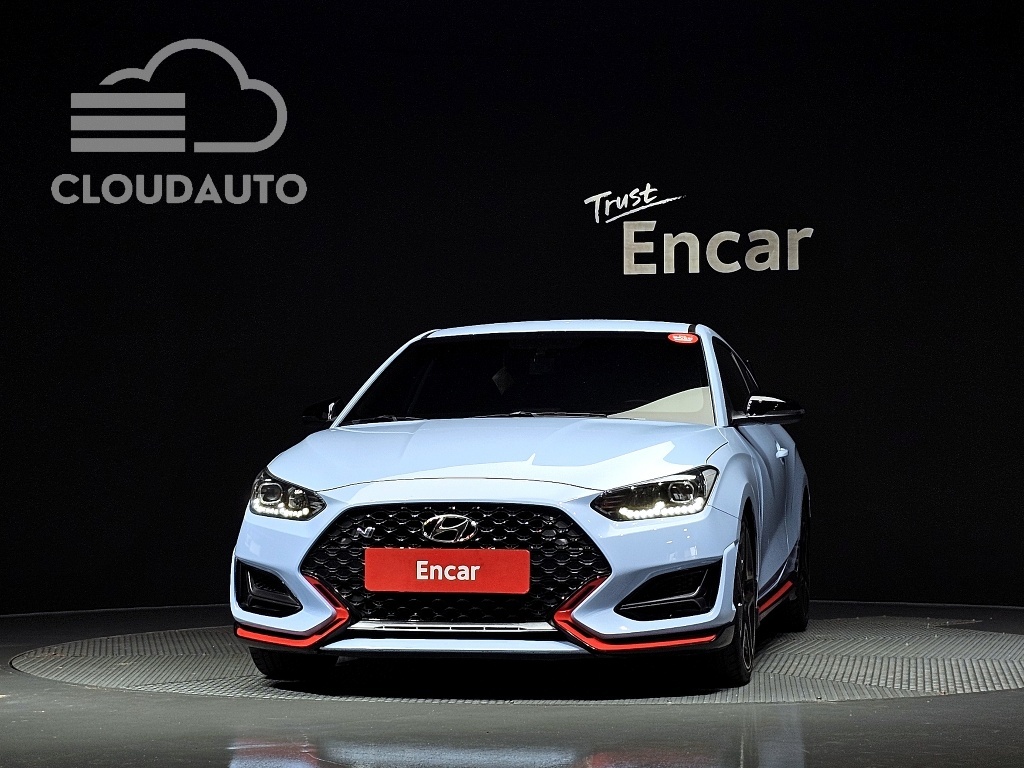 2019 Hyundai Veloster 2.0 N - Image 3