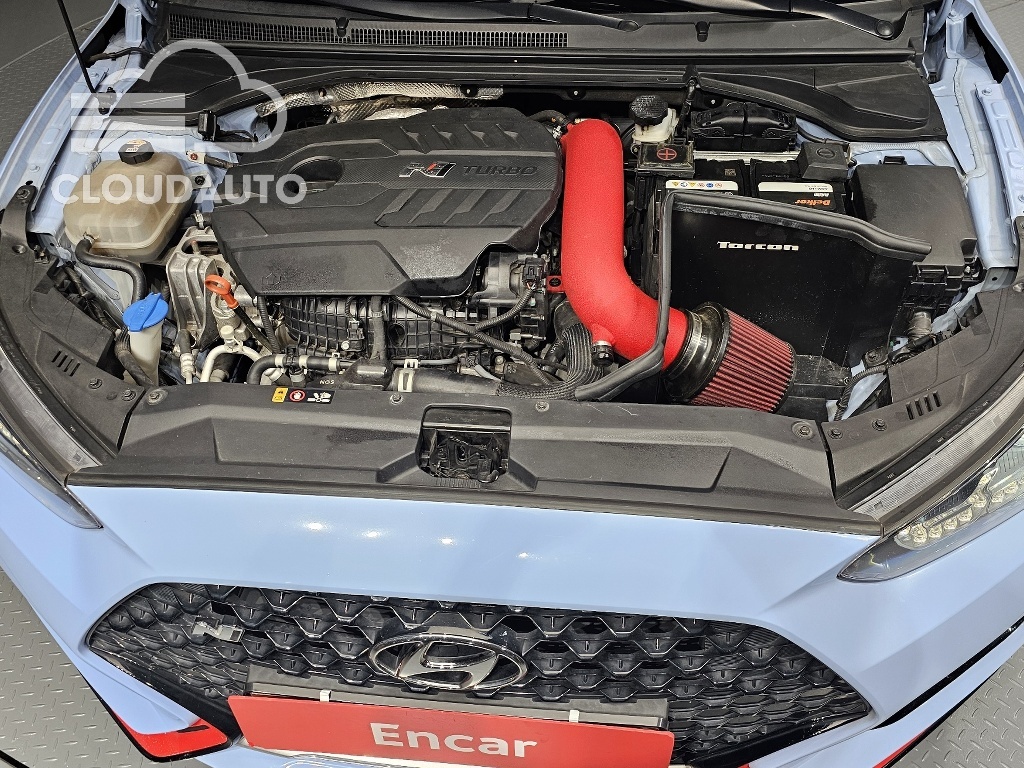 2019 Hyundai Veloster 2.0 N - Image 6