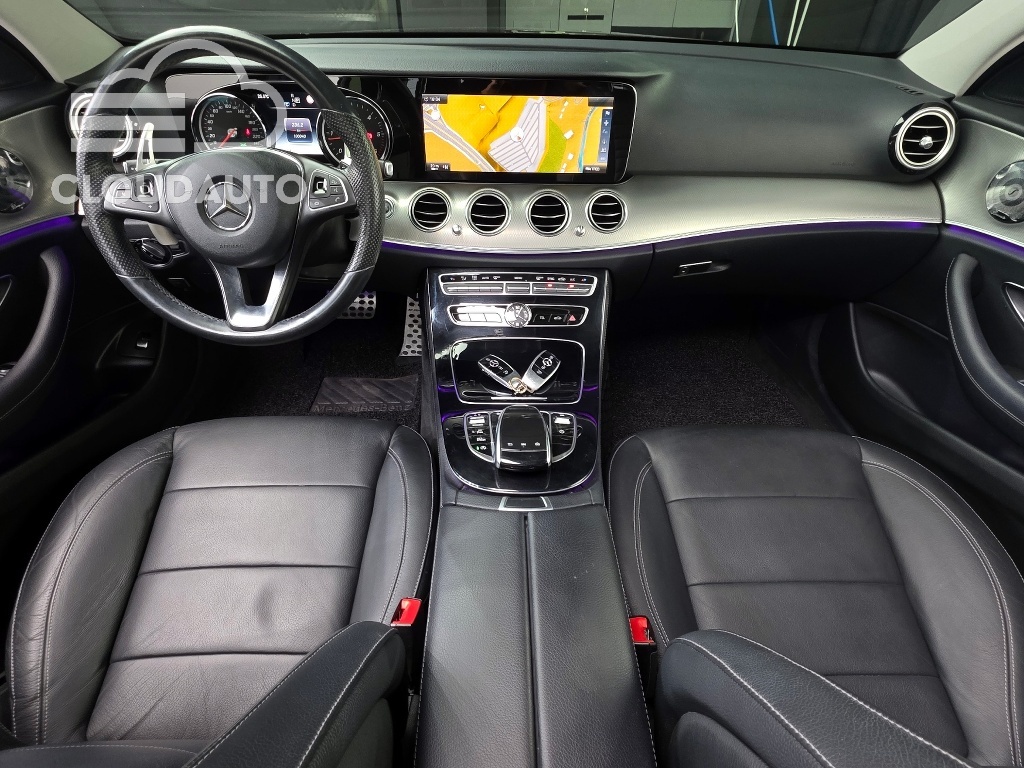 2017 Mercedes-Benz E-Class E220d - Image 7