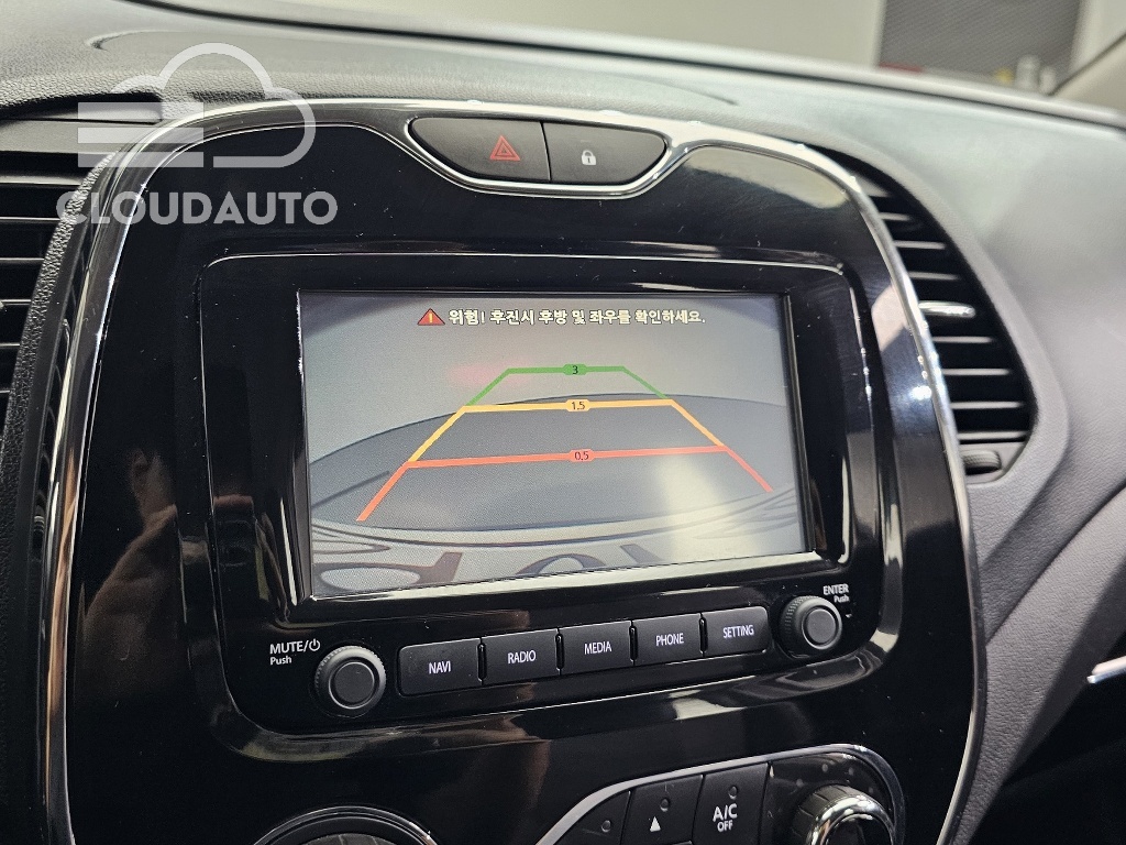2017 Renault Captur RE - Image 13