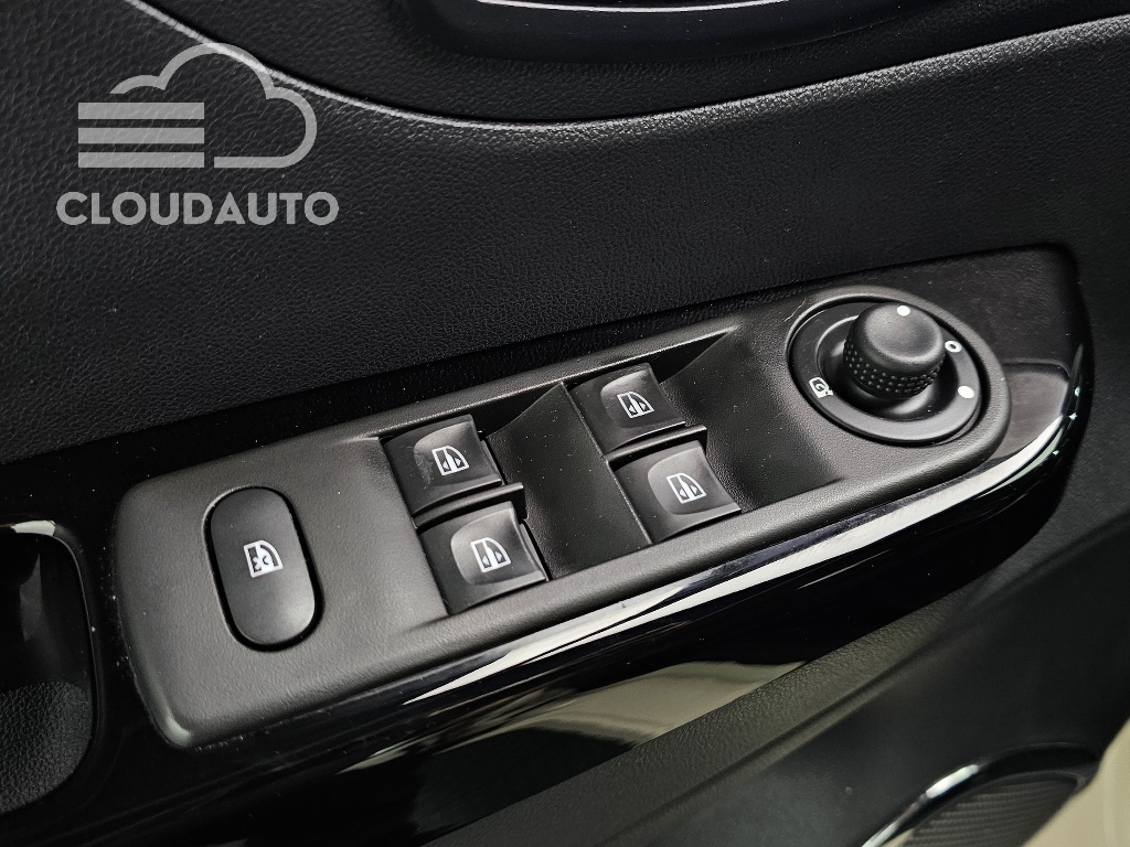 2017 Renault Captur RE - Image 19