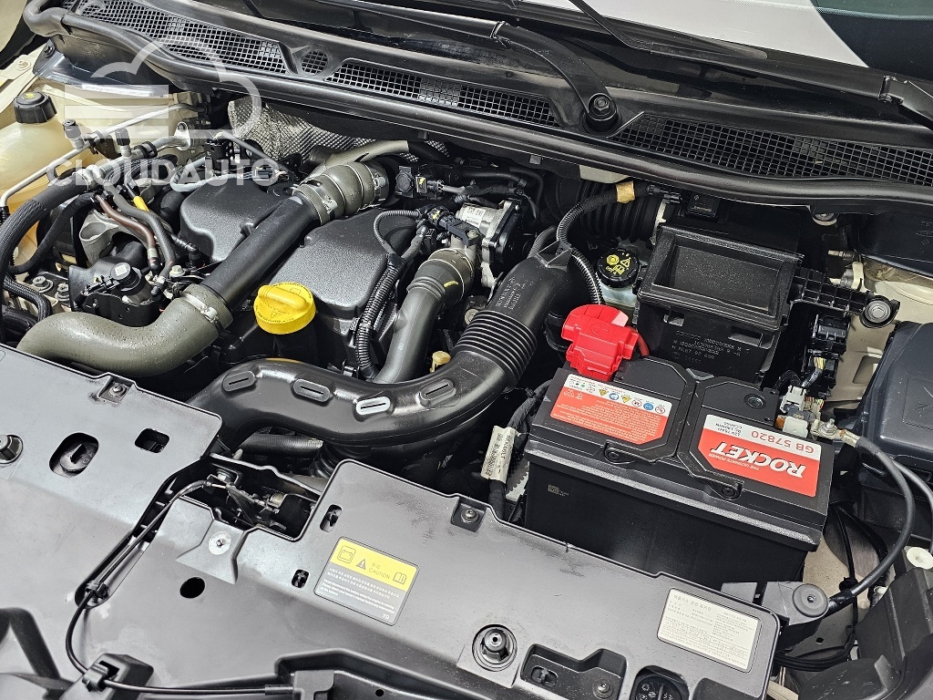 2017 Renault Captur RE - Image 6