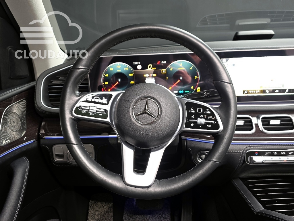 2022 Mercedes-Benz GLE GLE300d 4MATIC - Image 12