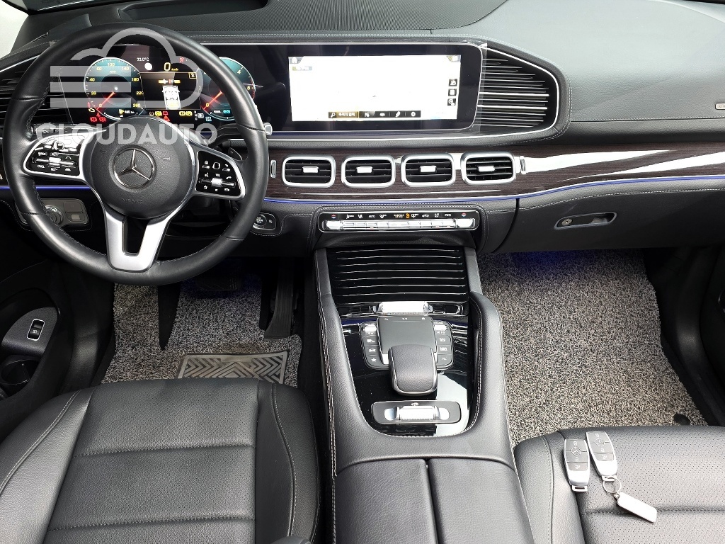 2022 Mercedes-Benz GLE GLE300d 4MATIC - Image 7