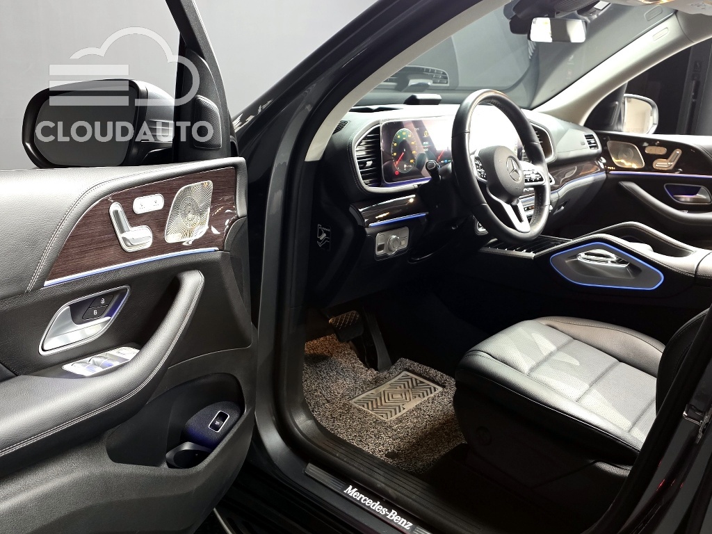 2022 Mercedes-Benz GLE GLE300d 4MATIC - Image 10
