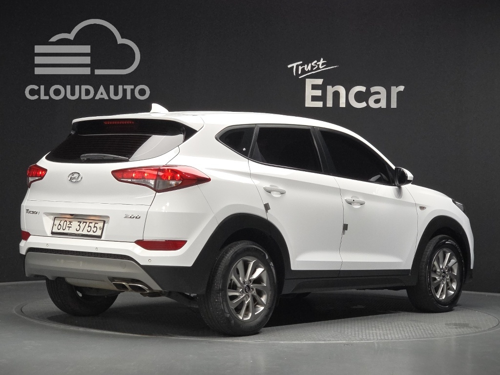 2018 Hyundai Tucson Diesel 2.0 2WD - Image 2