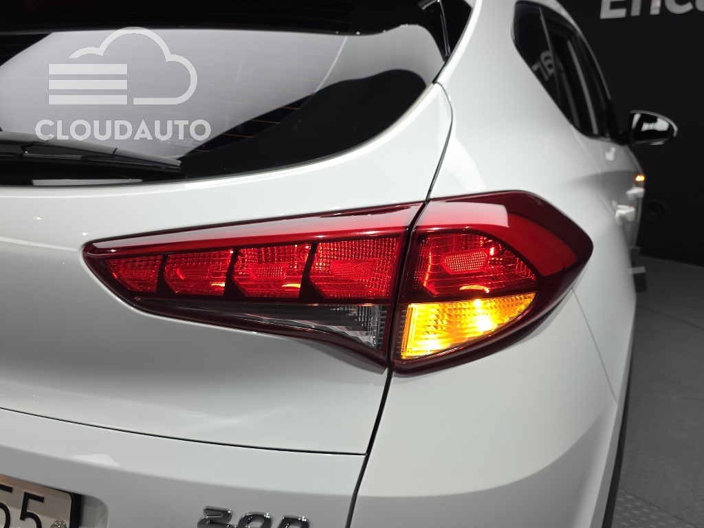 2018 Hyundai Tucson Diesel 2.0 2WD - Image 23