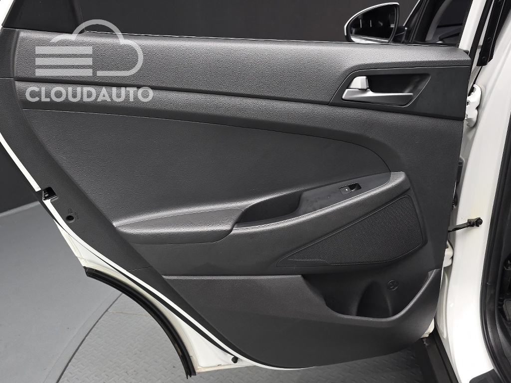 2018 Hyundai Tucson Diesel 2.0 2WD - Image 25