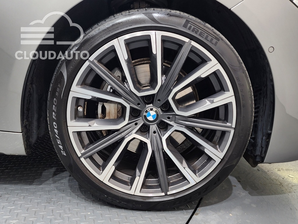 2022 BMW 7 Series 730d xDrive M Sport - Image 5