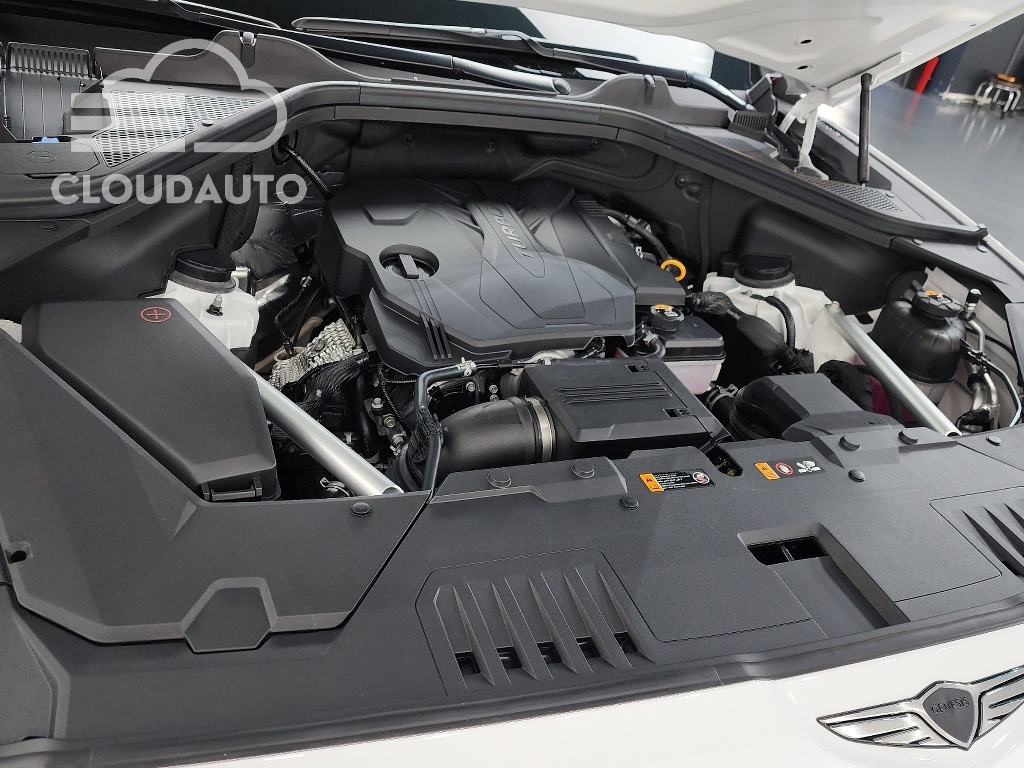 2024 Genesis GV80 2.5T Gasoline AWD - Image 6