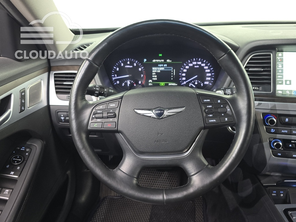 2018 Genesis G80 3.3 GDI AWD - Image 13