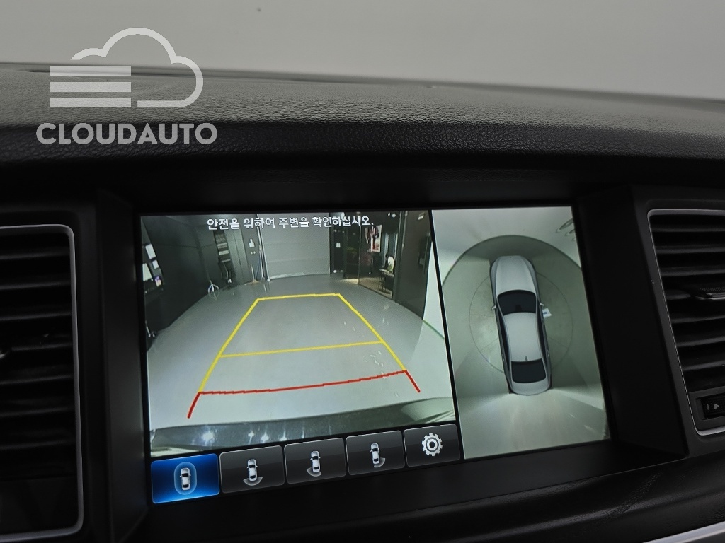 2018 Genesis G80 3.3 GDI AWD - Image 15