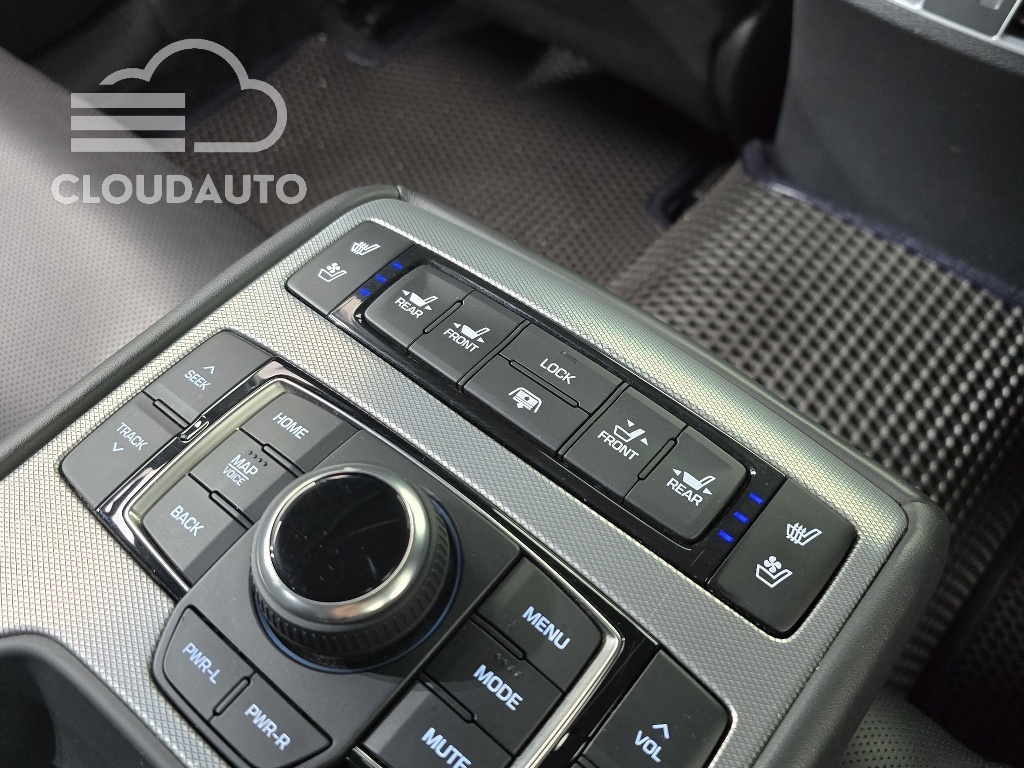 2018 Genesis G80 3.3 GDI AWD - Image 18