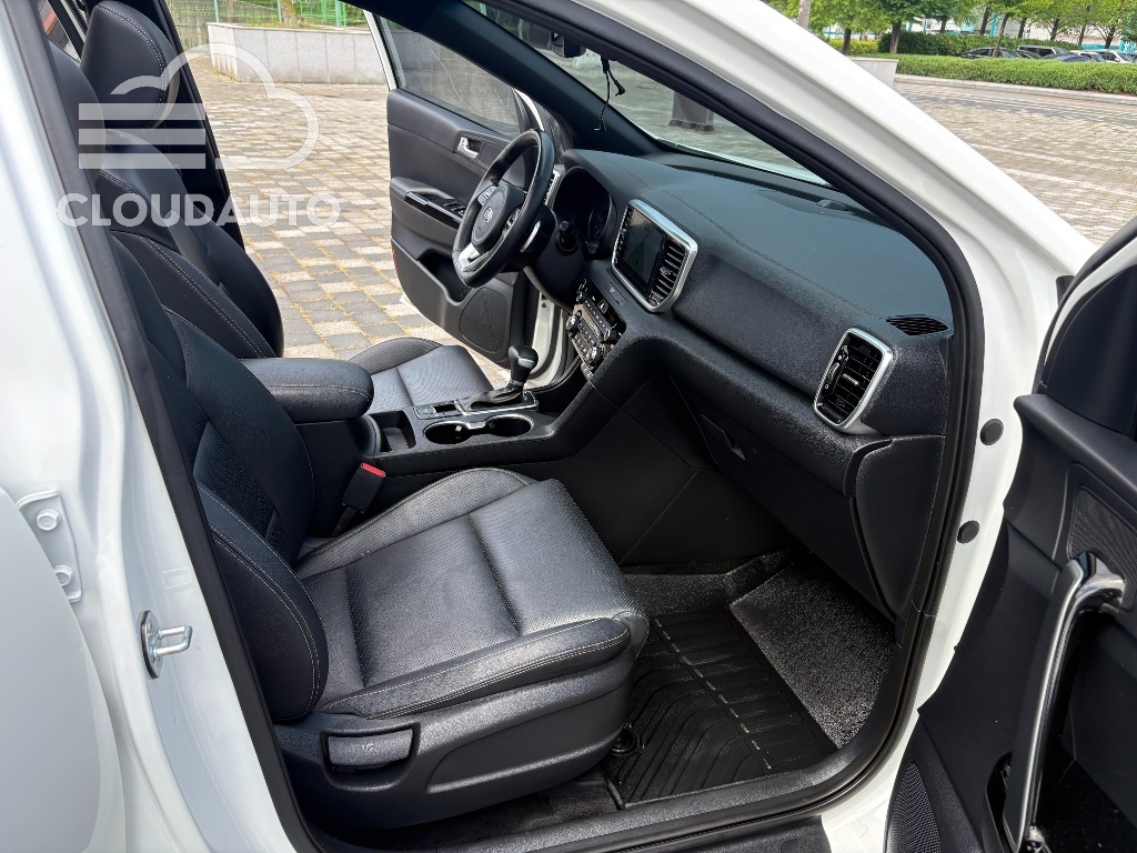 2019 Kia Sportage Diesel 2.0 2WD - Image 11