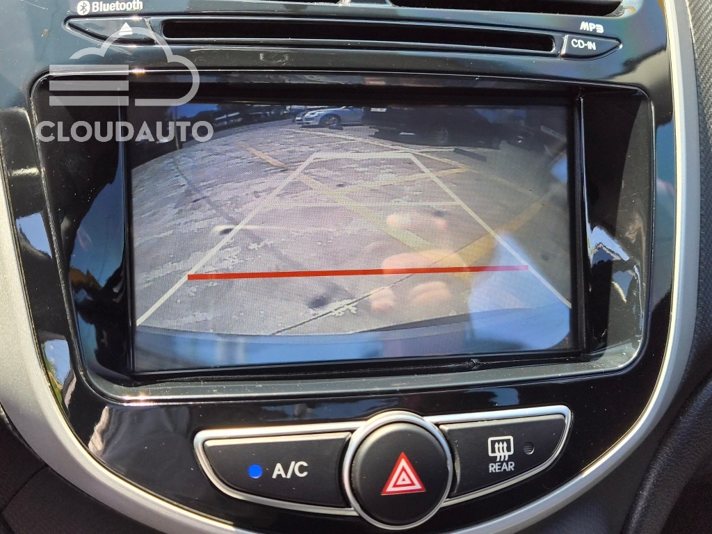2016 Hyundai Accent 1.4 VVT Modern - Image 17
