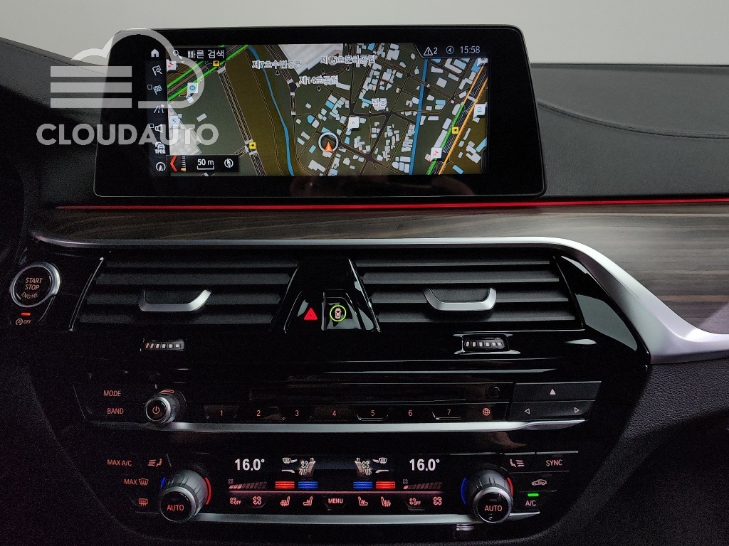 2018 BMW 5 Series 530i xDrive M Sports Plus - Image 13