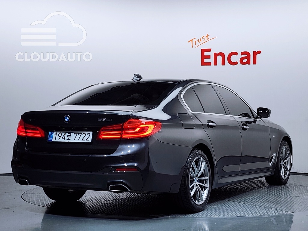 2018 BMW 5 Series 530i xDrive M Sports Plus - Image 2