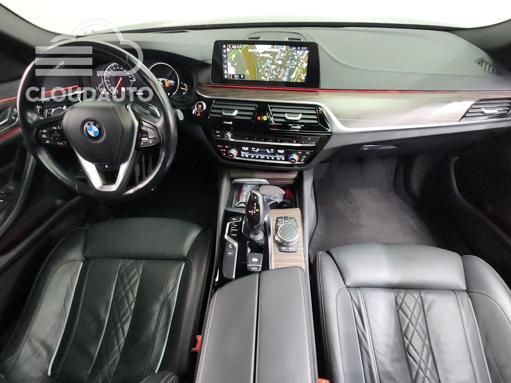 2018 BMW 5 Series 530i xDrive M Sports Plus - Image 7