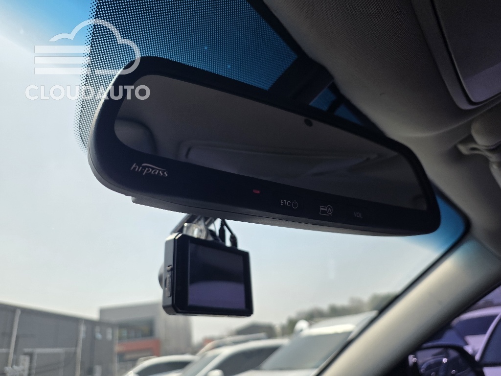 2016 Hyundai Santa Fe Diesel 2.0 2WD - Image 16