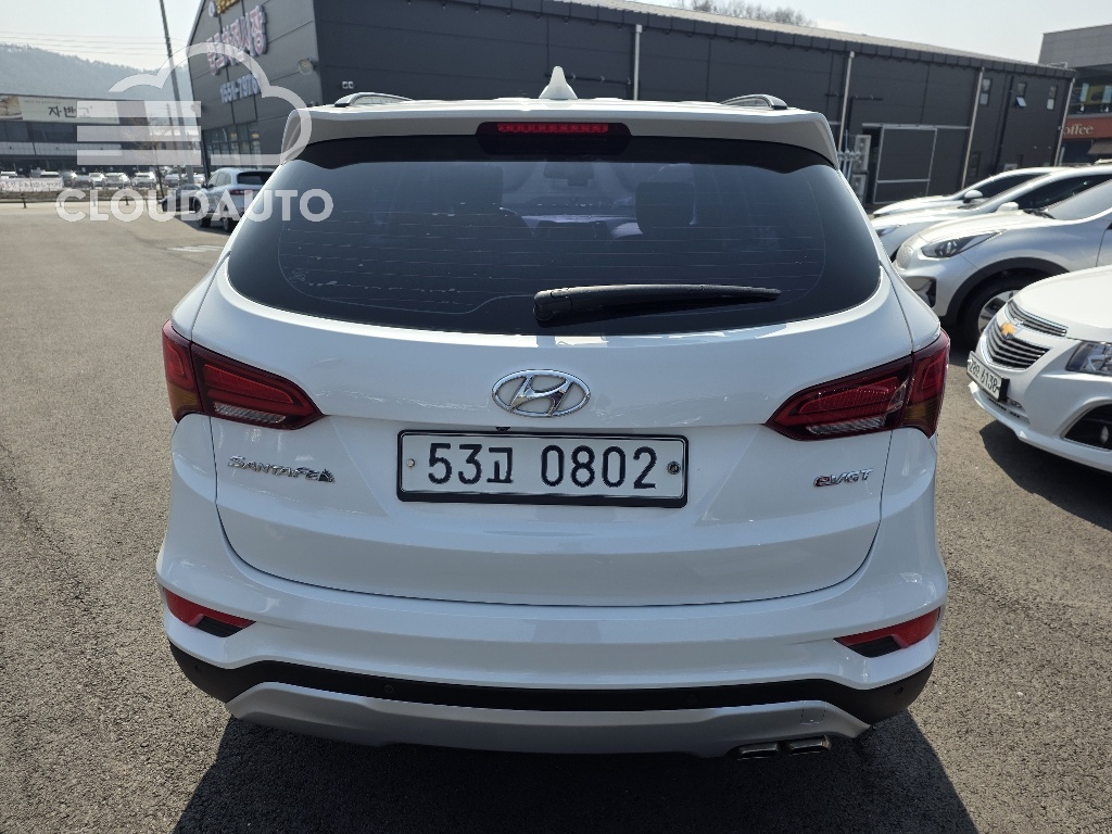 2016 Hyundai Santa Fe Diesel 2.0 2WD - Image 4