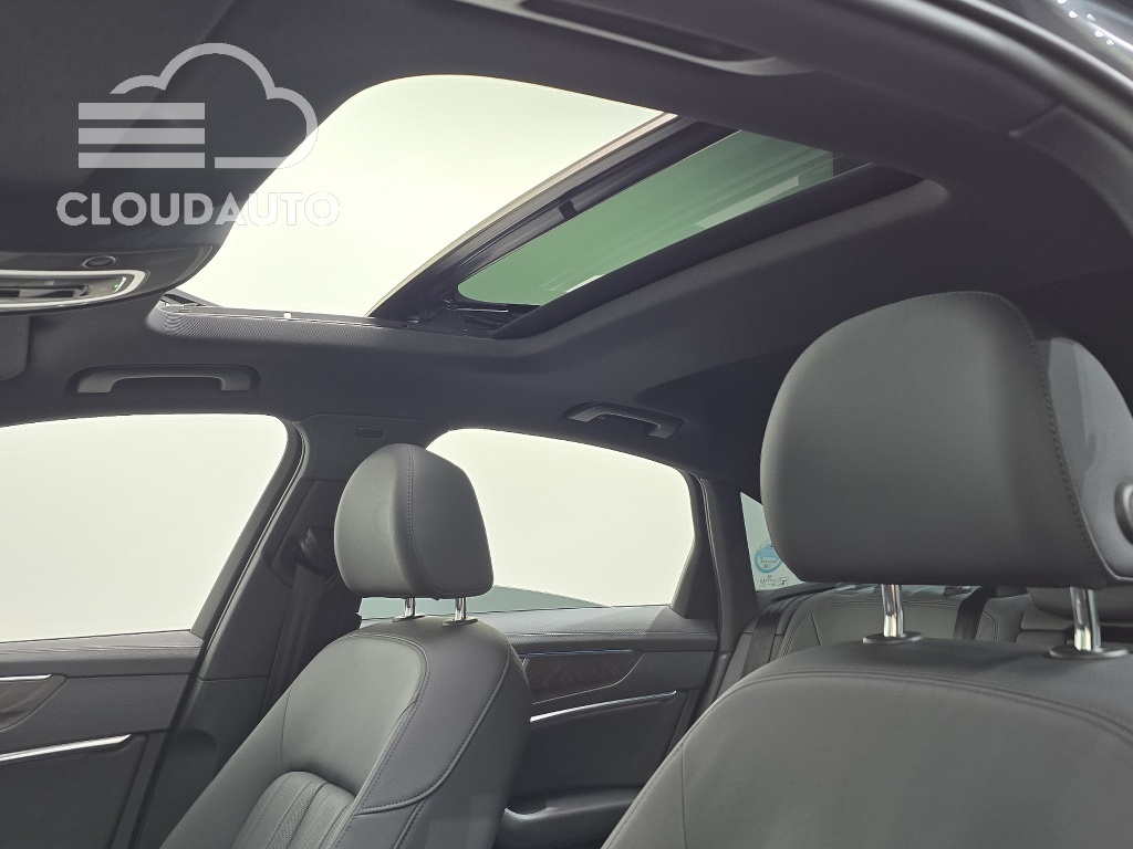 2022 Audi A6 45 TFSI Premium - Image 9