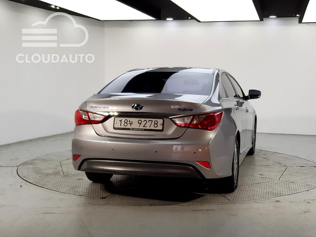 2014 Hyundai Sonata 2.0 - Image 3