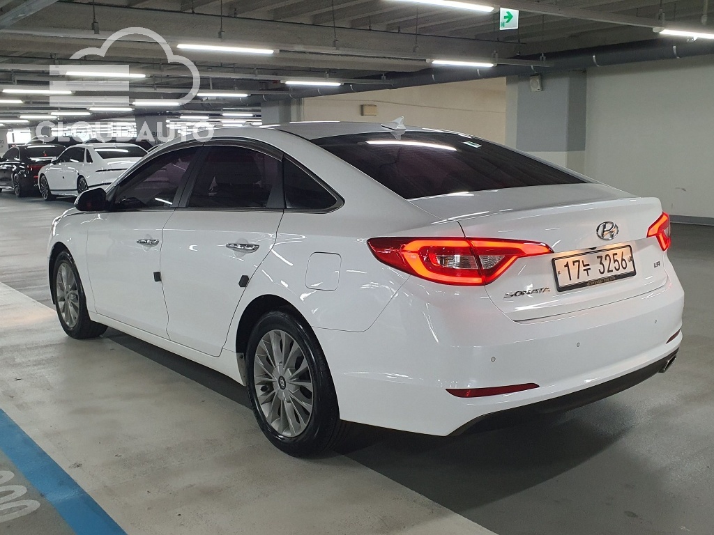 2015 Hyundai Sonata LPI Premium Special - Image 4