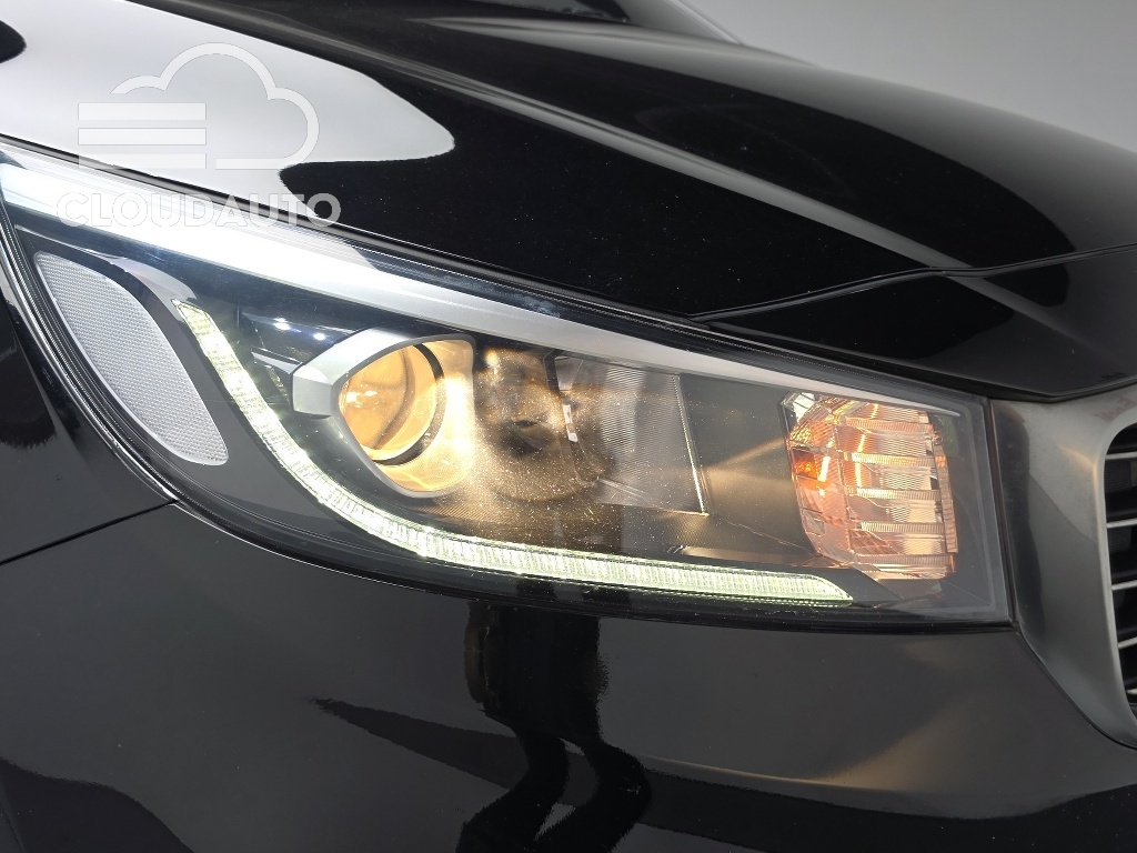2019 Kia Carnival 9 Prestige - Image 21