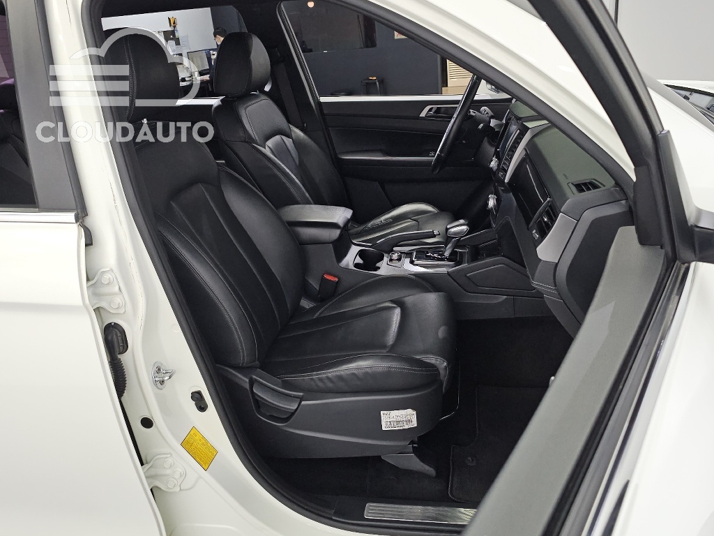 2021 SsangYong Rexton Sports Diesel 2.2 4WD - Image 12