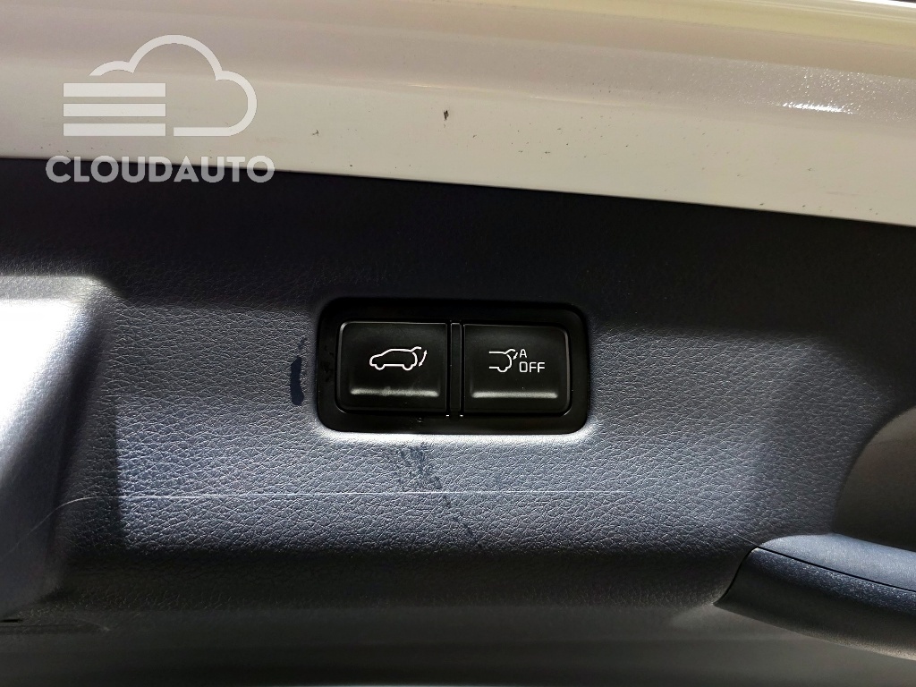 2024 Kia Carnival HEV 7 Signature - Image 20