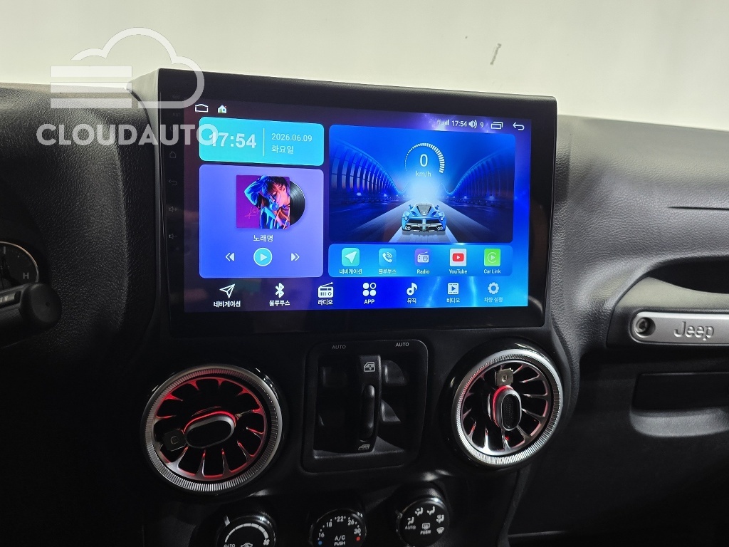 2013 Jeep Wrangler 2.8 Diesel 4Door - Image 12