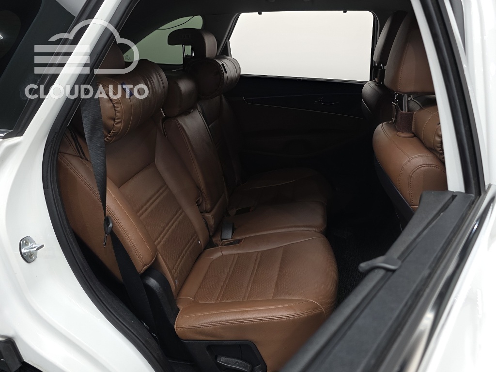 2018 Kia Sorento Diesel 2.2 2WD - Image 10
