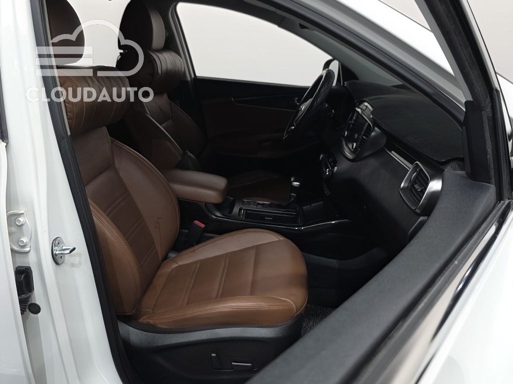 2018 Kia Sorento Diesel 2.2 2WD - Image 25