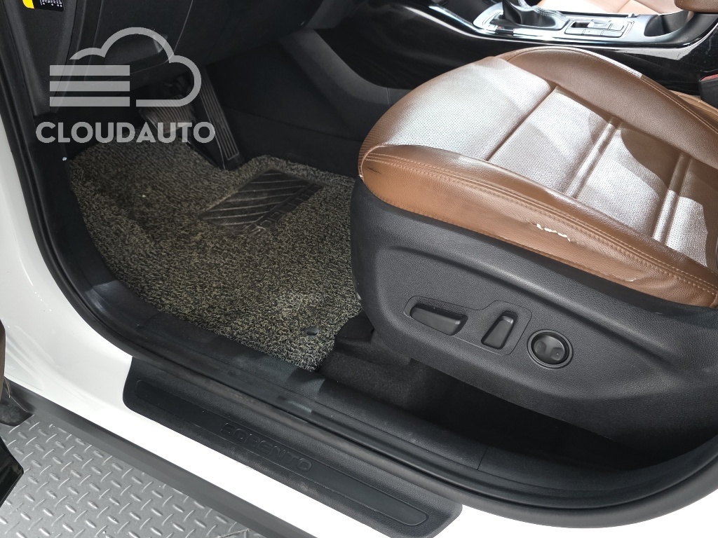 2018 Kia Sorento Diesel 2.2 2WD - Image 29