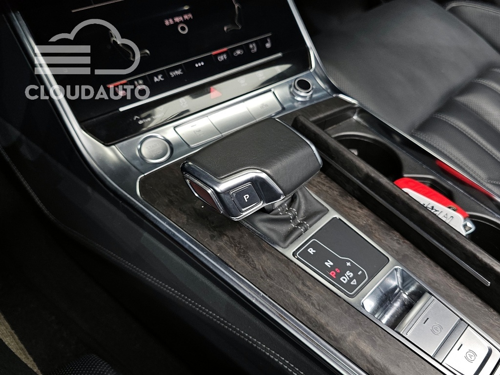 2020 Audi A7 50 TDI Premium - Image 9