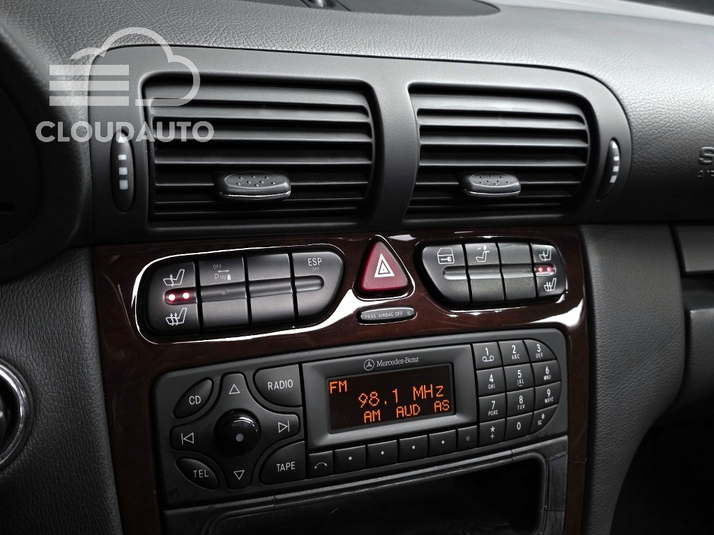 2004 Mercedes-Benz C-Class C200K - Image 14