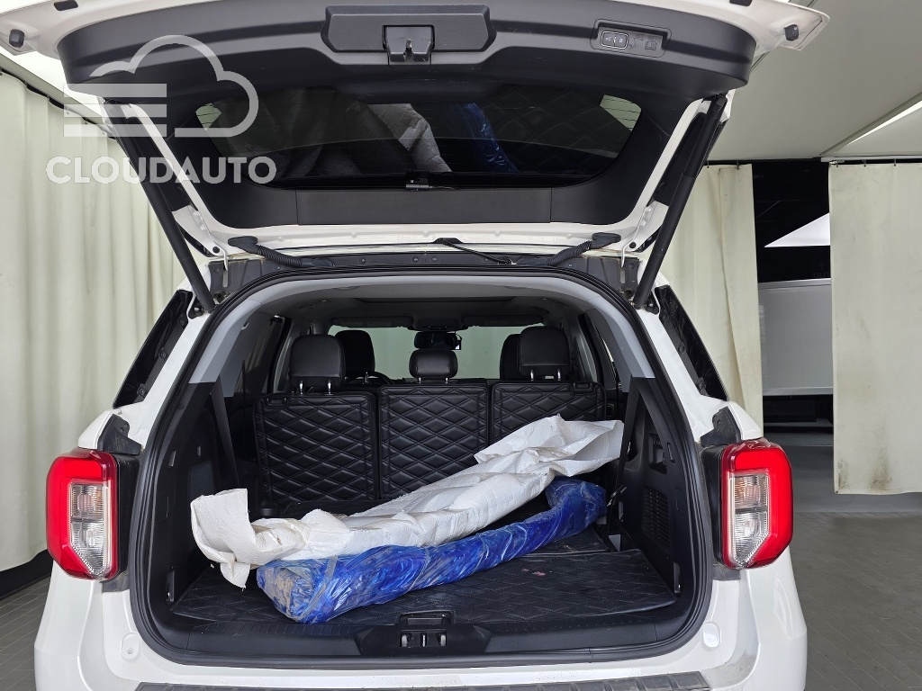 2020 Ford Explorer 2.3 Limited 4WD - Image 20