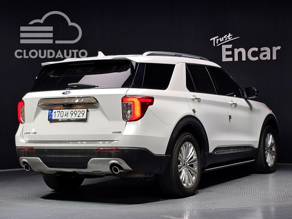 2020 Ford Explorer 2.3 Limited 4WD - Image 2