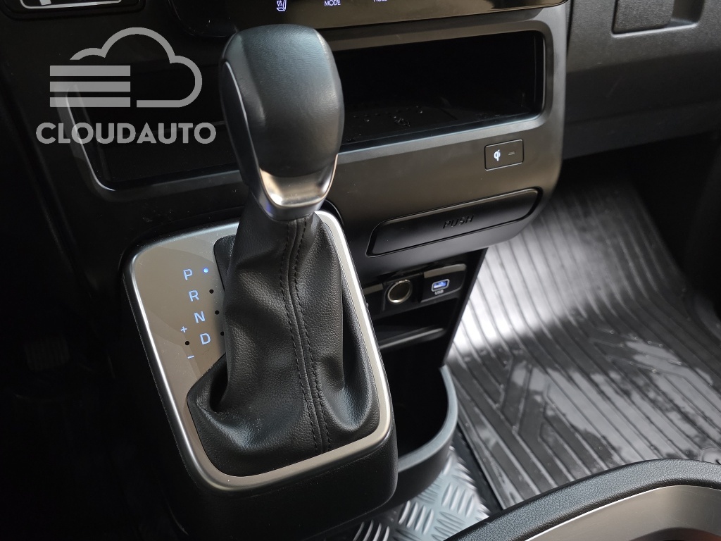 2025 Hyundai Staria HEV 1.6 5 - Image 9