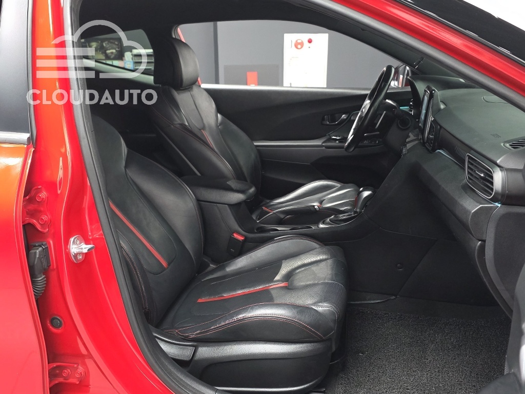 2018 Hyundai Veloster 1.6 Turbo Sports - Image 11