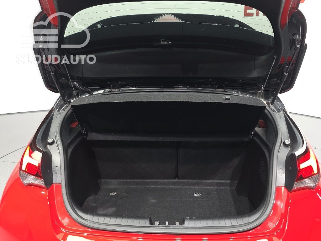 2018 Hyundai Veloster 1.6 Turbo Sports - Image 20