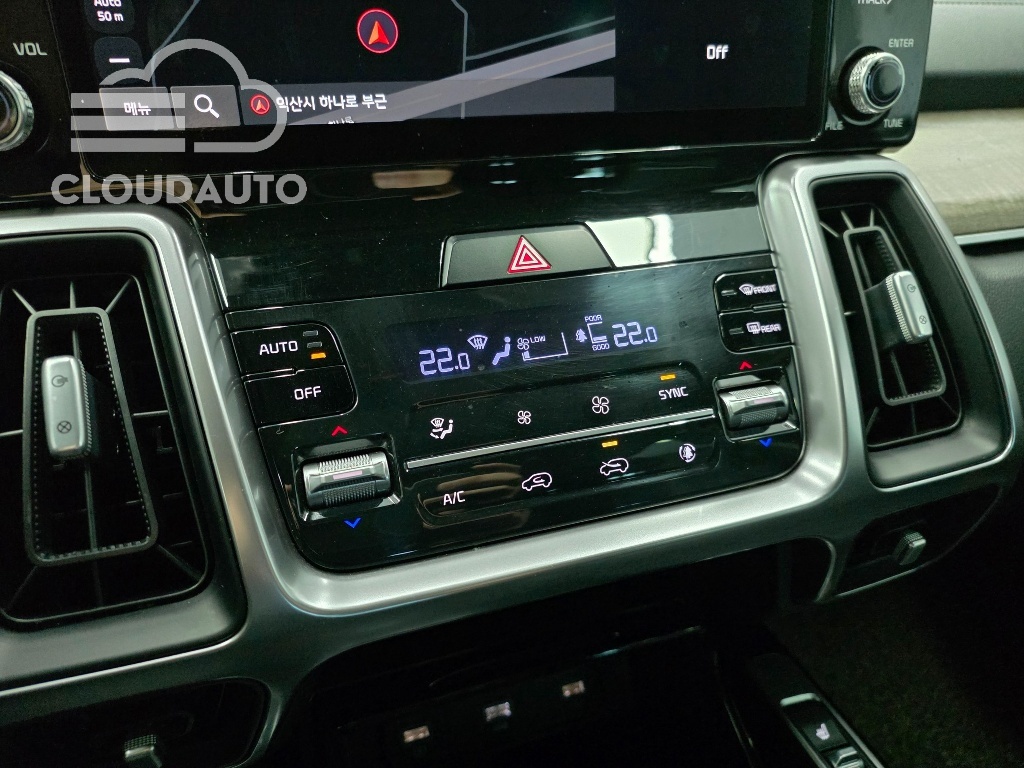 2021 Kia Sorento Diesel 2.2 2WD - Image 13