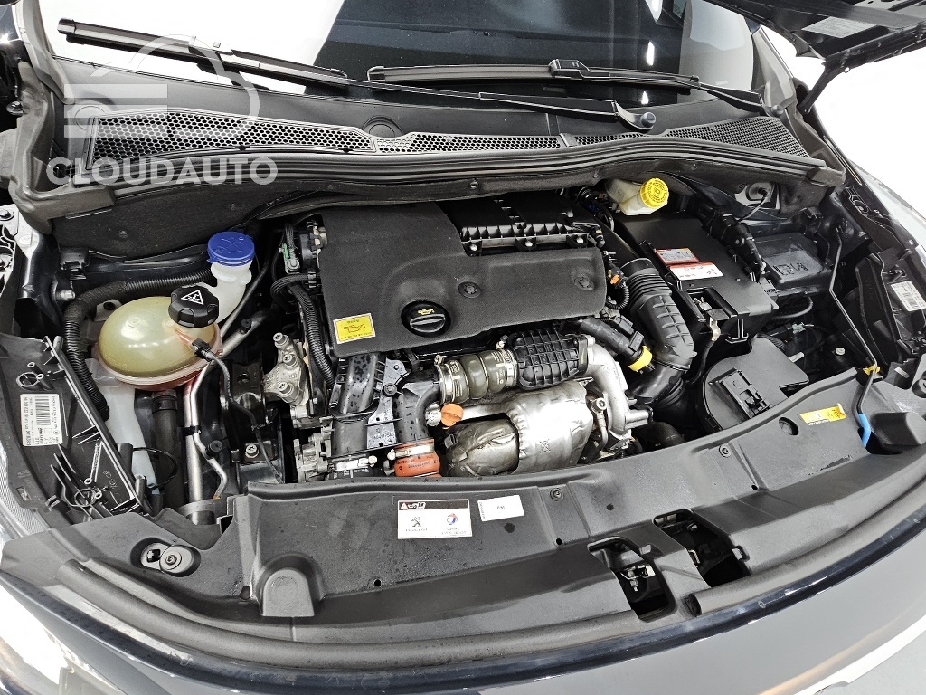 2017 Peugeot 2008 1.6 BlueHDi - Image 6
