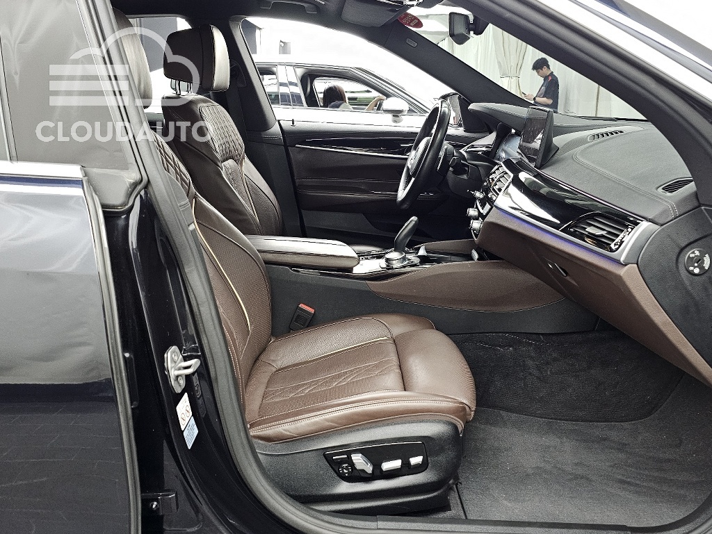 2021 BMW 6 Series GT 620d xDrive M Sport - Image 7