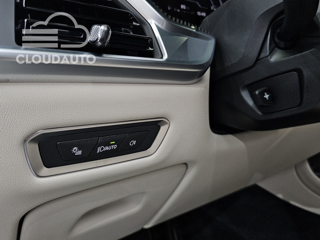 2024 BMW X7 M60i xDrive M Sport 6 - Image 29