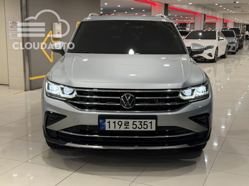 2023 Volkswagen Tiguan 2.0 TDI Prestige - Image 3