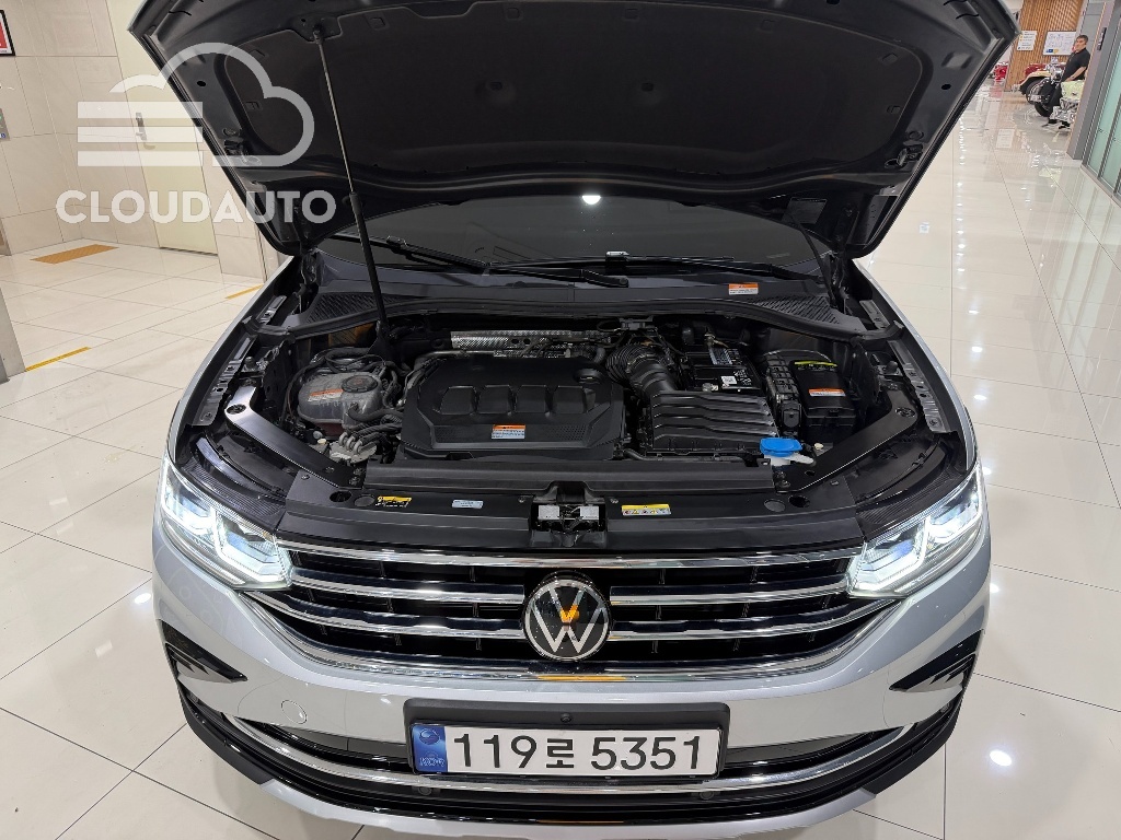 2023 Volkswagen Tiguan 2.0 TDI Prestige - Image 6