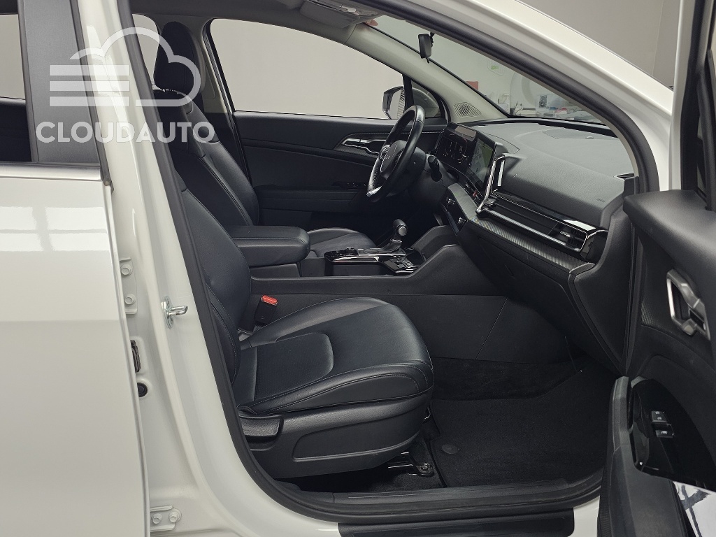 2022 Kia Sportage Gasoline 1.6 Turbo 2WD - Image 11